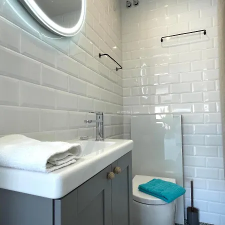 Modern Place City & Beachlife In Heart Of By Solrentspain Torremolinos