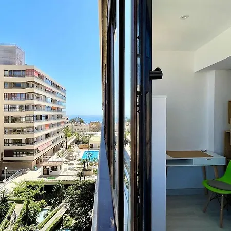 Modern Place City & Beachlife In Heart Of By Solrentspain Torremolinos